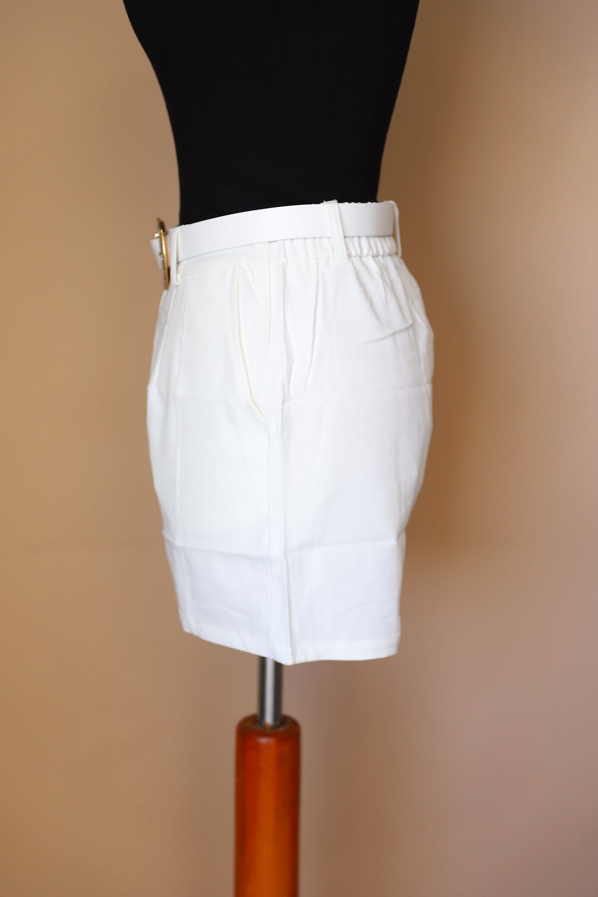 Short Fresco